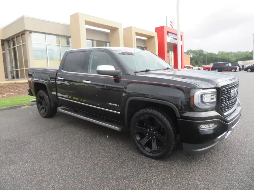 2016 Gmc Sierra 1500 Denali photo 1