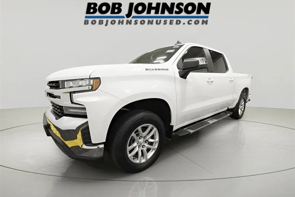2019 Chevrolet Silverado 1500 LT photo 1
