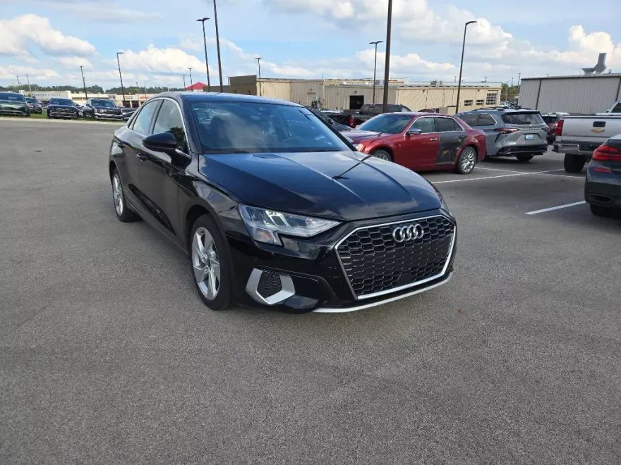 2022 Audi A3 Premium photo 1