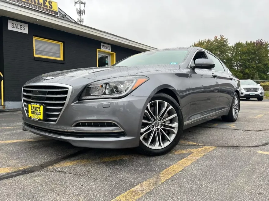 2015 Hyundai Genesis 3.8 AWD photo 1