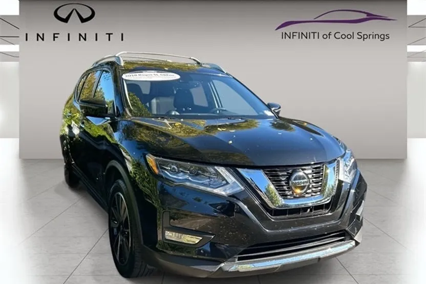 2018 Nissan Rogue SL Platinum photo 1