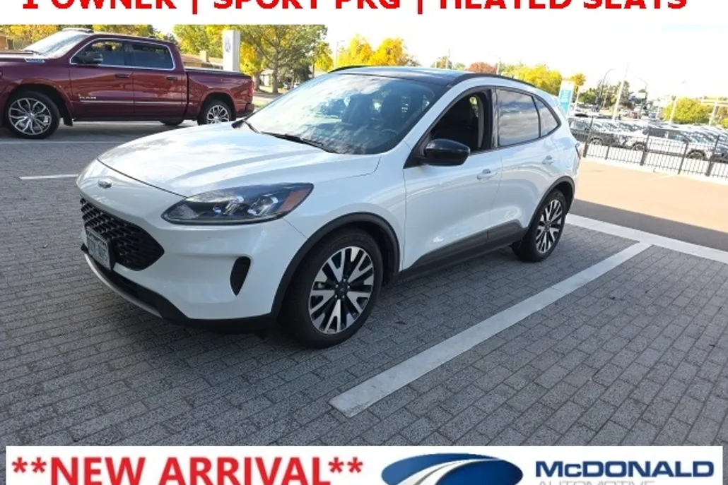 2020 Ford Escape SE Sport Hybrid photo 1
