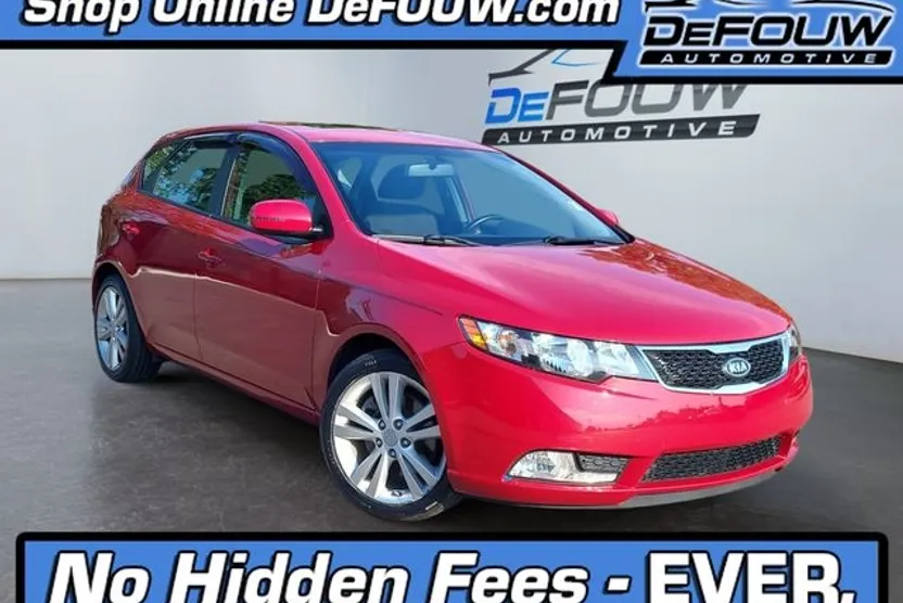 2013 Kia Forte SX photo 1