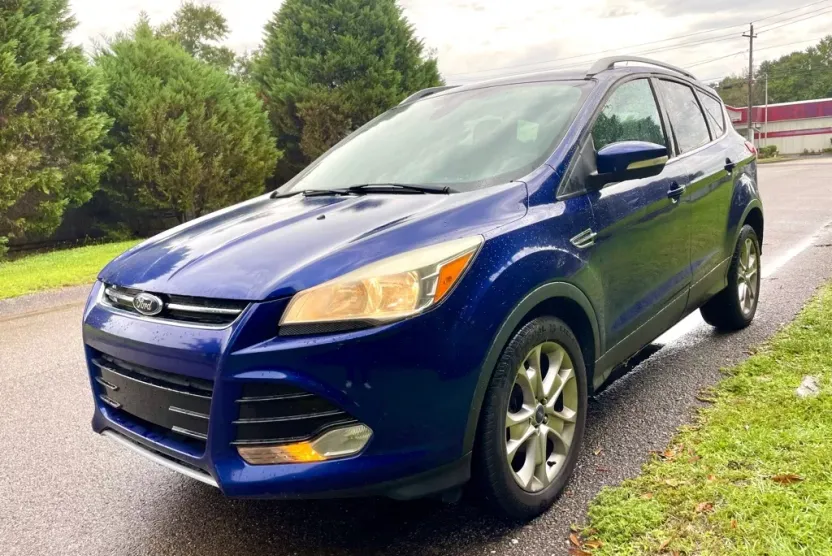 2014 Ford Escape Titanium photo 1