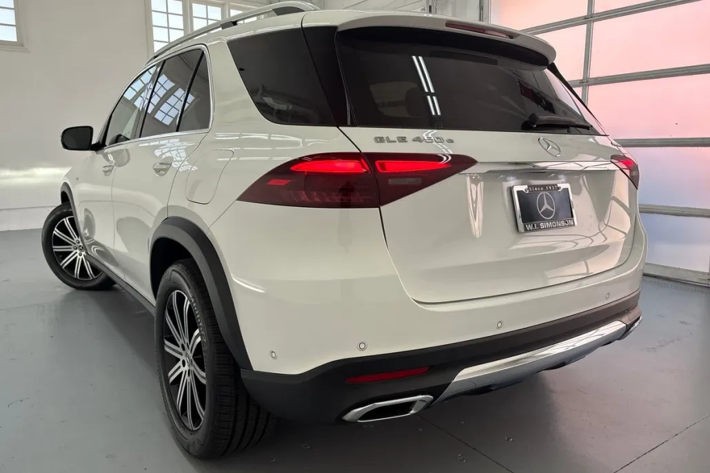 2025 Mercedes Benz GLE 450e 4MATIC photo 1
