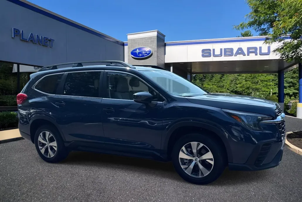 2024 Subaru Ascent Premium photo 1