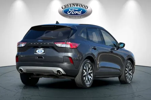2020 Ford Escape SE Sport Hybrid photo 3