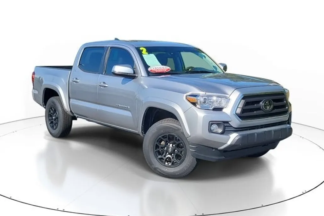 2022 Toyota Tacoma SR5 V6 photo 1