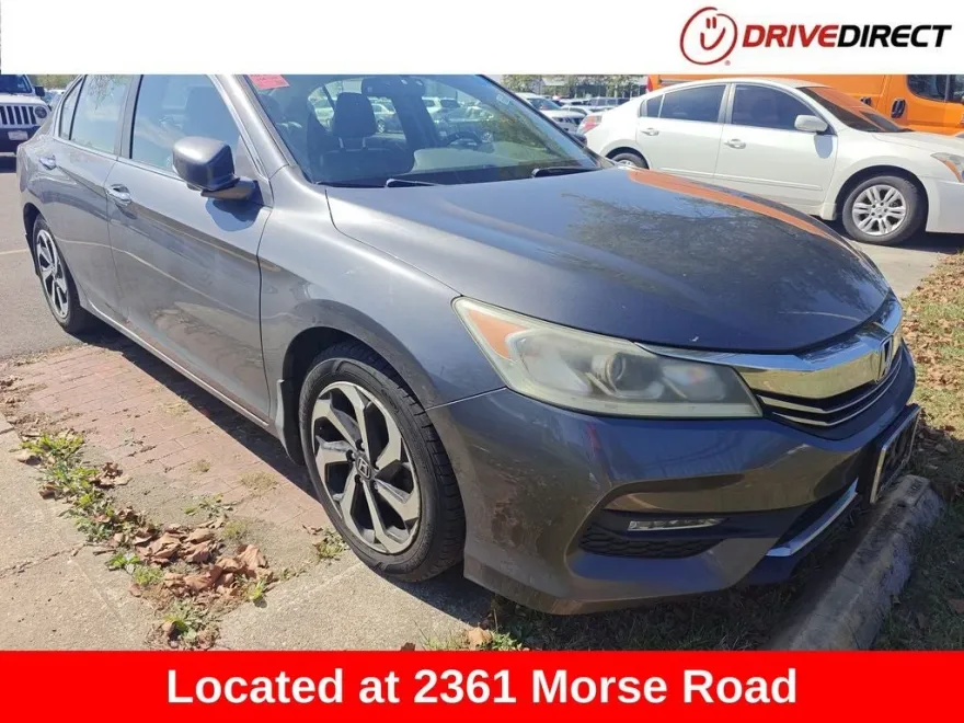 2017 Honda Accord EX-L photo 1