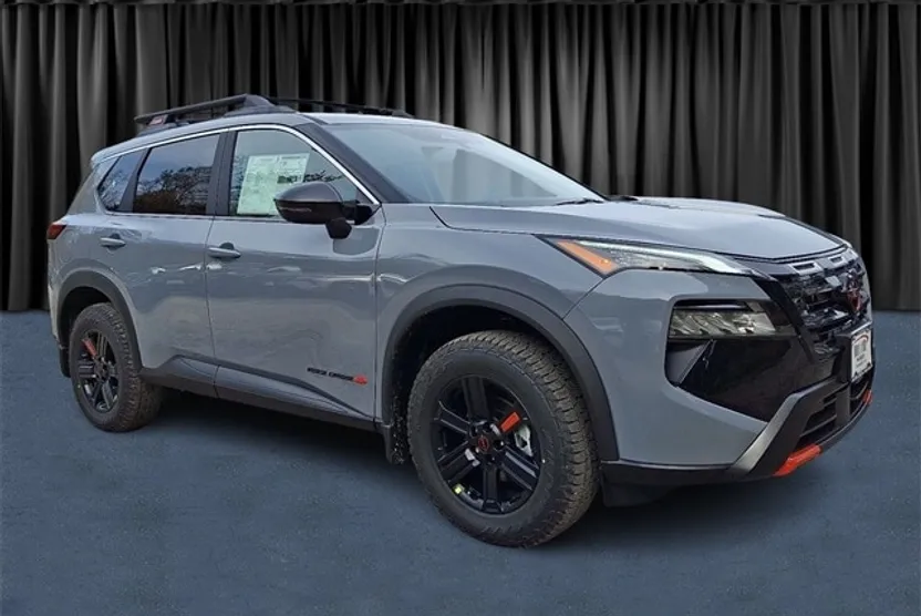2026 Nissan Rogue SV photo 1