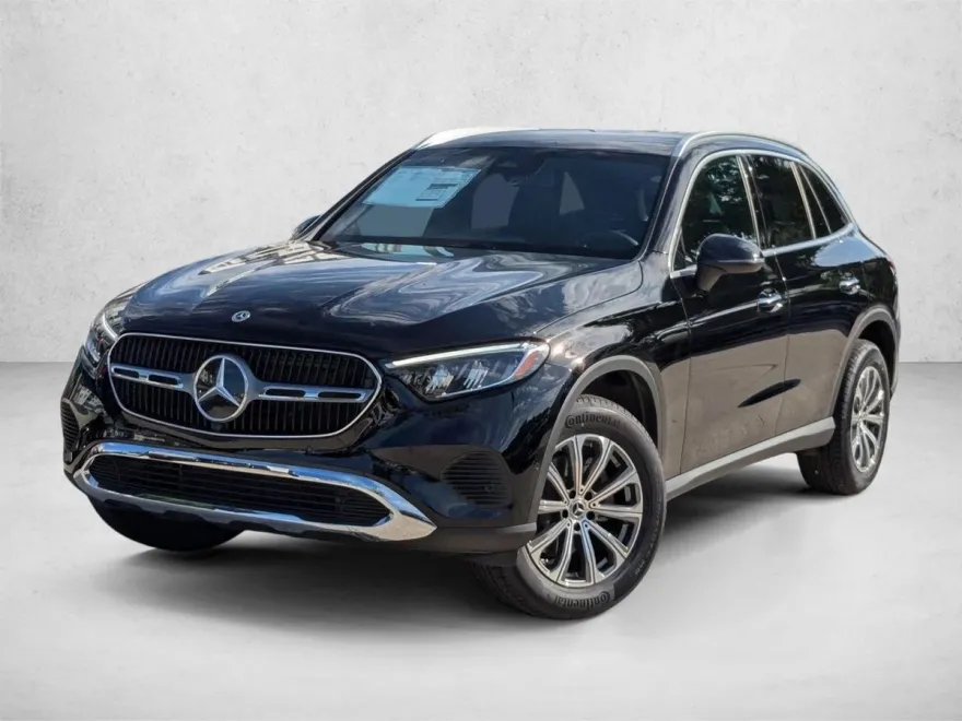 2025 Mercedes Benz GLC 300 photo 1