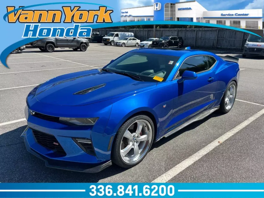 2016 Chevrolet Camaro 2SS photo 1