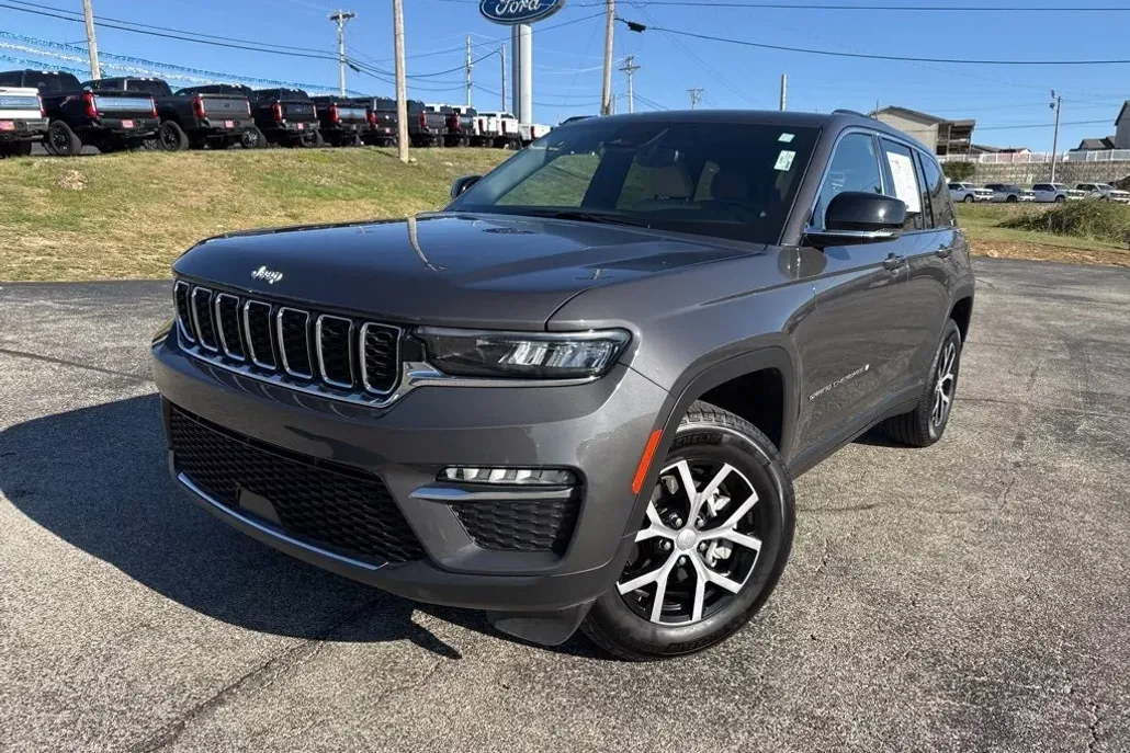 2024 Jeep Grand Cherokee Limited photo 1