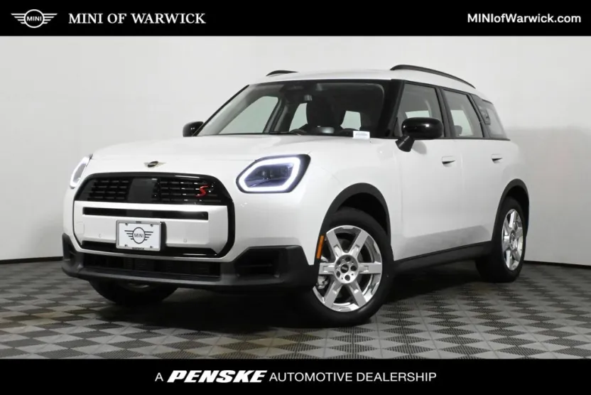 2025 Mini Countryman S photo 1