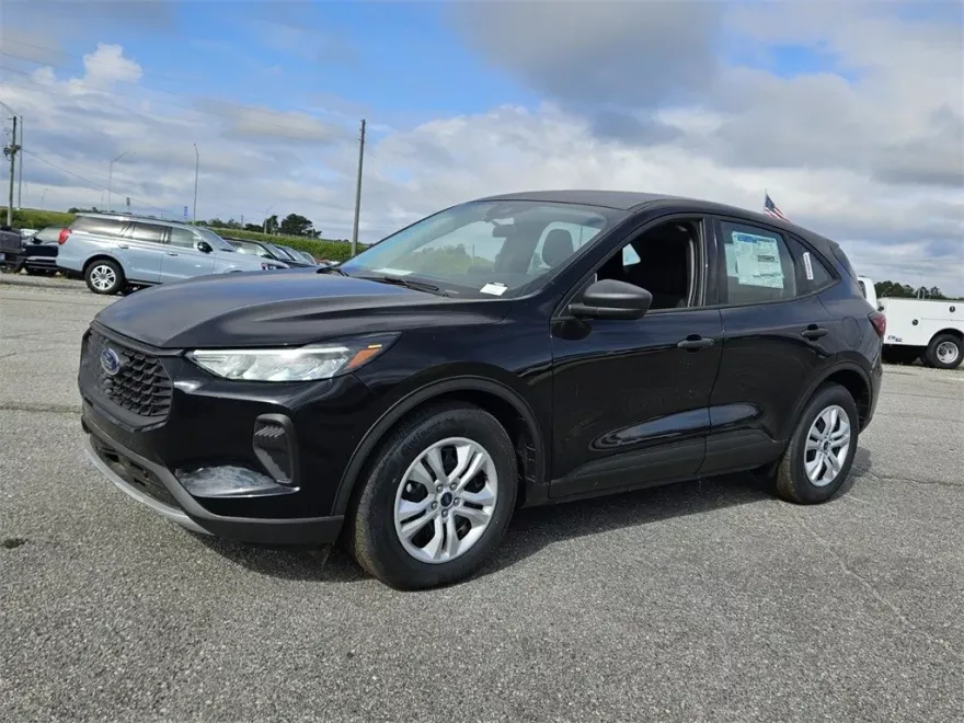 2024 Ford Escape Base photo 1