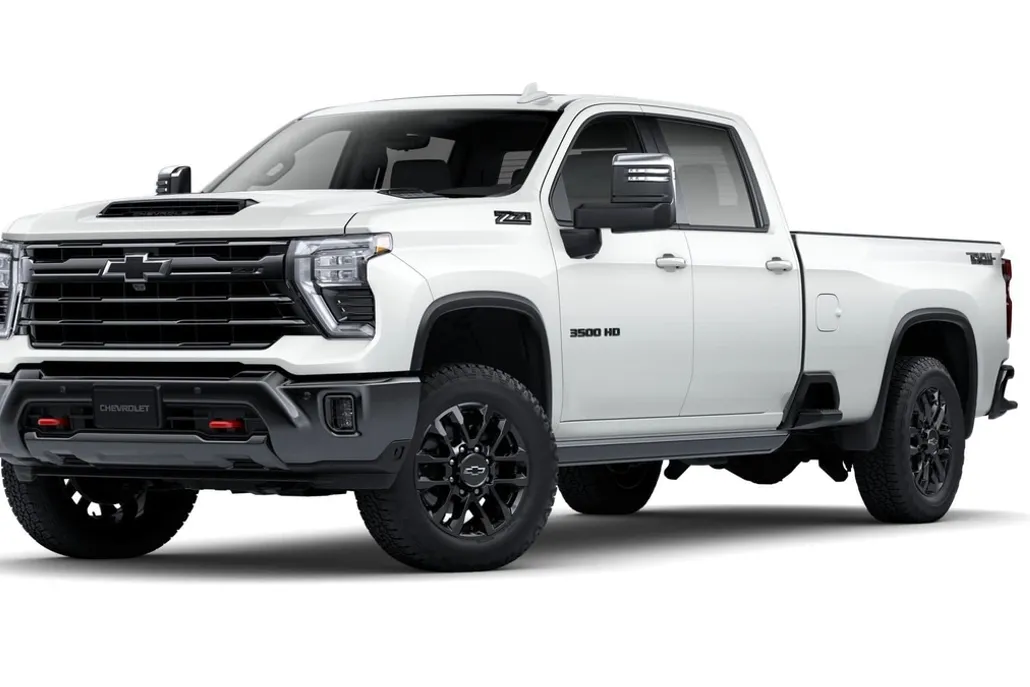 2025 Chevrolet Silverado 3500HD LTZ photo 1