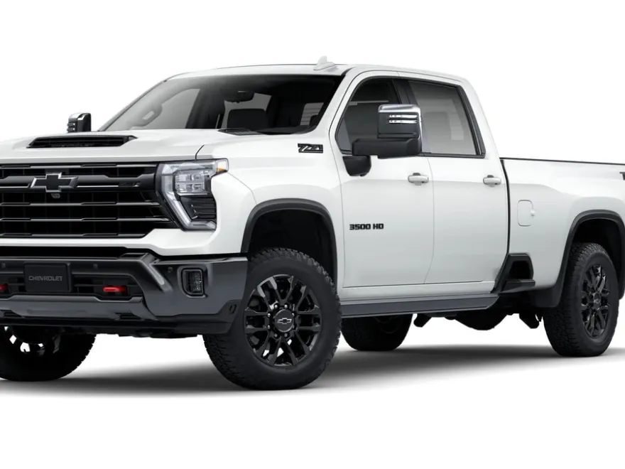 2025 Chevrolet Silverado 3500HD LTZ photo 1