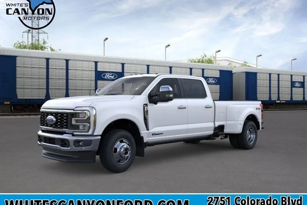 2026 Ford F-350 King Ranch photo 1