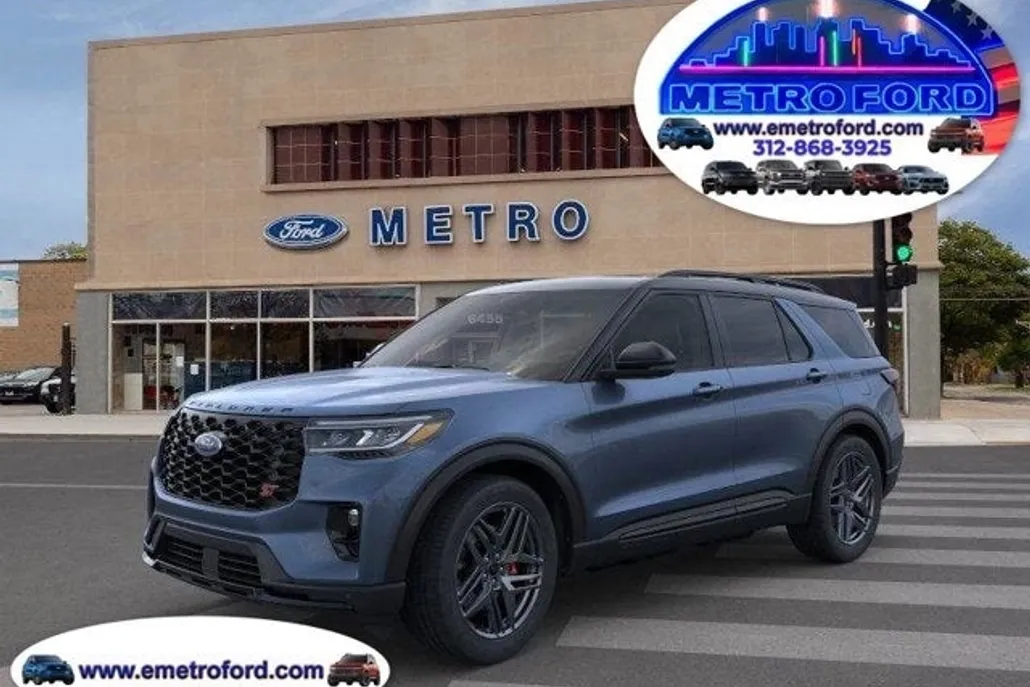 2025 Ford Explorer ST photo 1