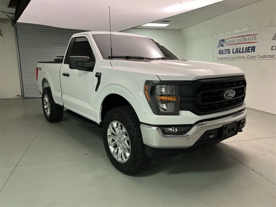 2023 Ford F-150 XL photo 1