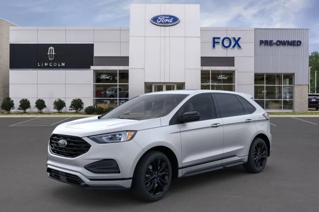 2024 Ford Edge SE photo 1