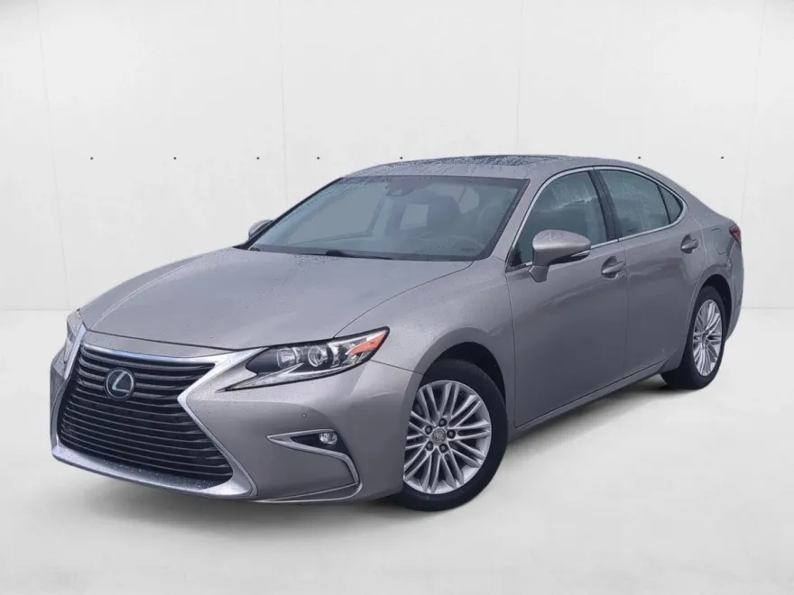 2016 Lexus ES 350 photo 1