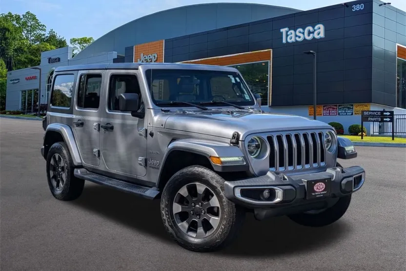 2018 Jeep Wrangler Unlimited Sahara photo 1