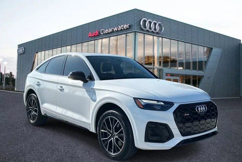 2023 Audi SQ5 Premium Plus photo 1
