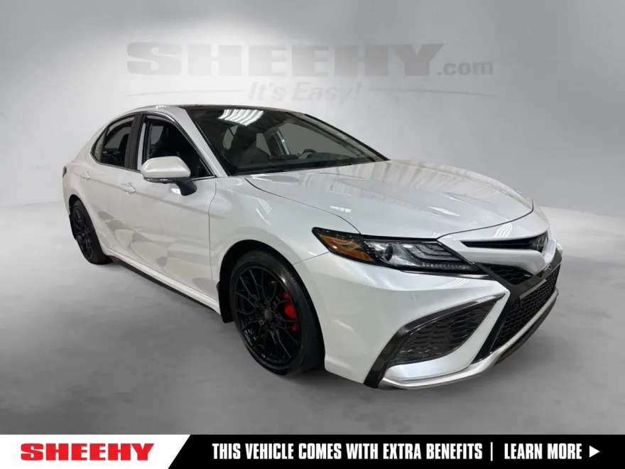 2021 Toyota Camry XSE photo 1