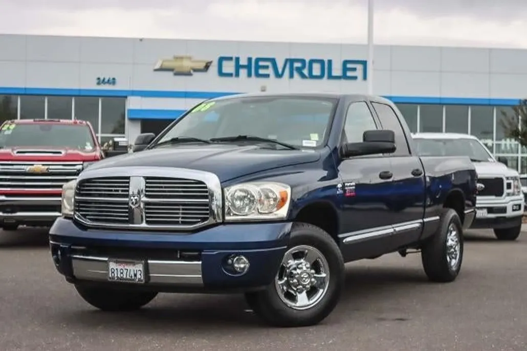 2008 Dodge Ram Laramie photo 1