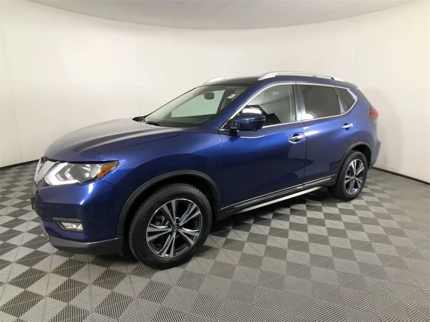 2018 Nissan Rogue SL photo 1