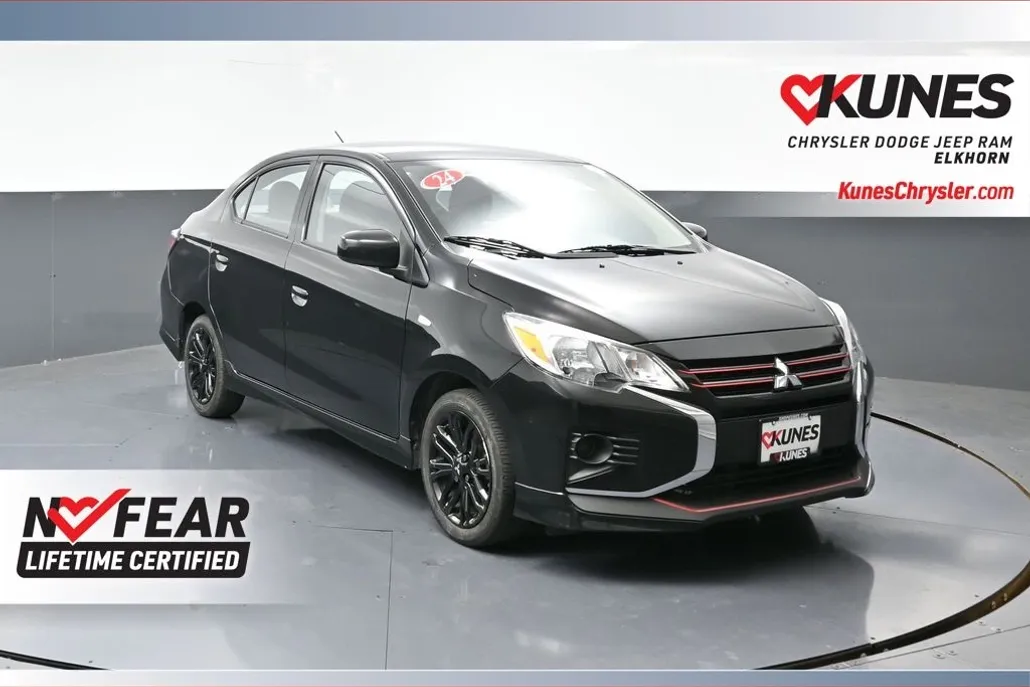 2024 Mitsubishi Mirage G4 Black Edition photo 1