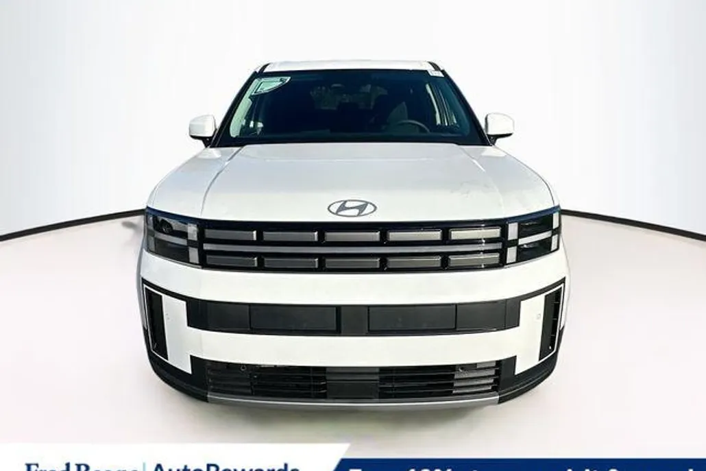 2026 Hyundai Santa Fe SE photo 1
