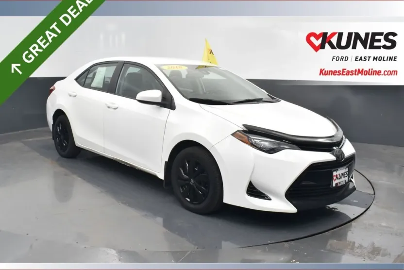 2018 Toyota Corolla L photo 1