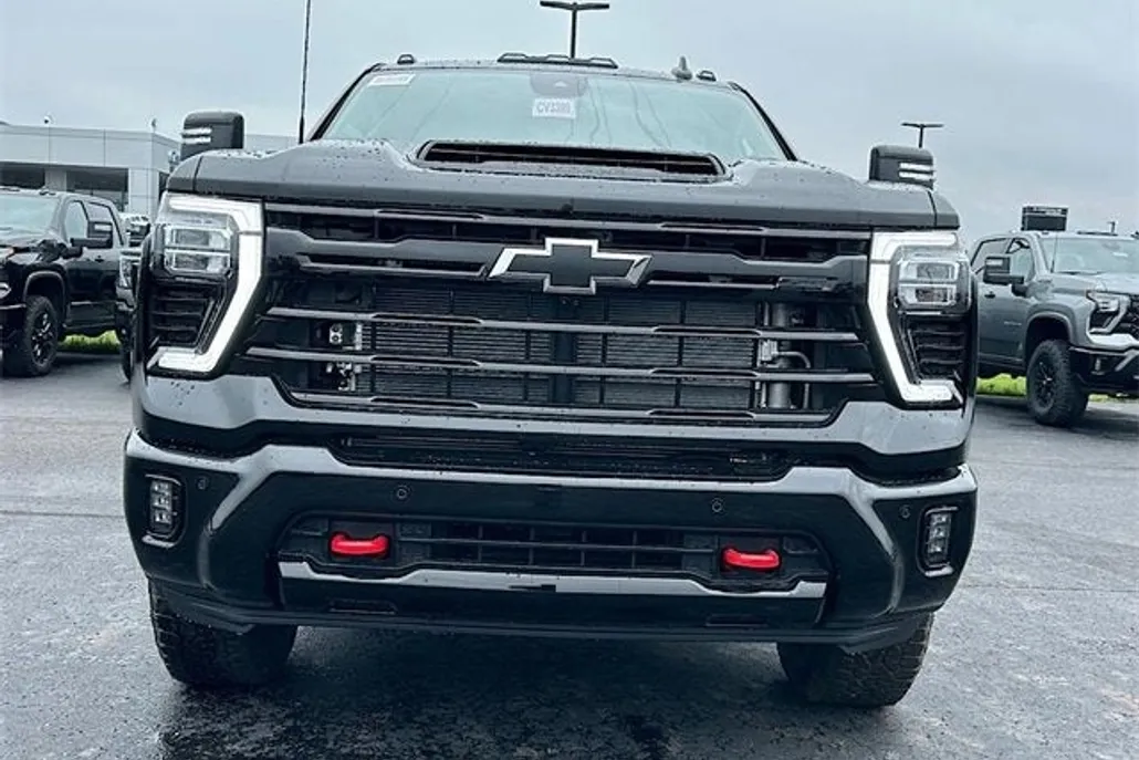 2025 Chevrolet Silverado 2500HD High Country photo 1