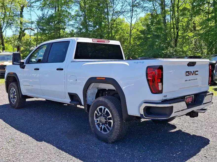 2025 Gmc Sierra 3500 HD Pro photo 1