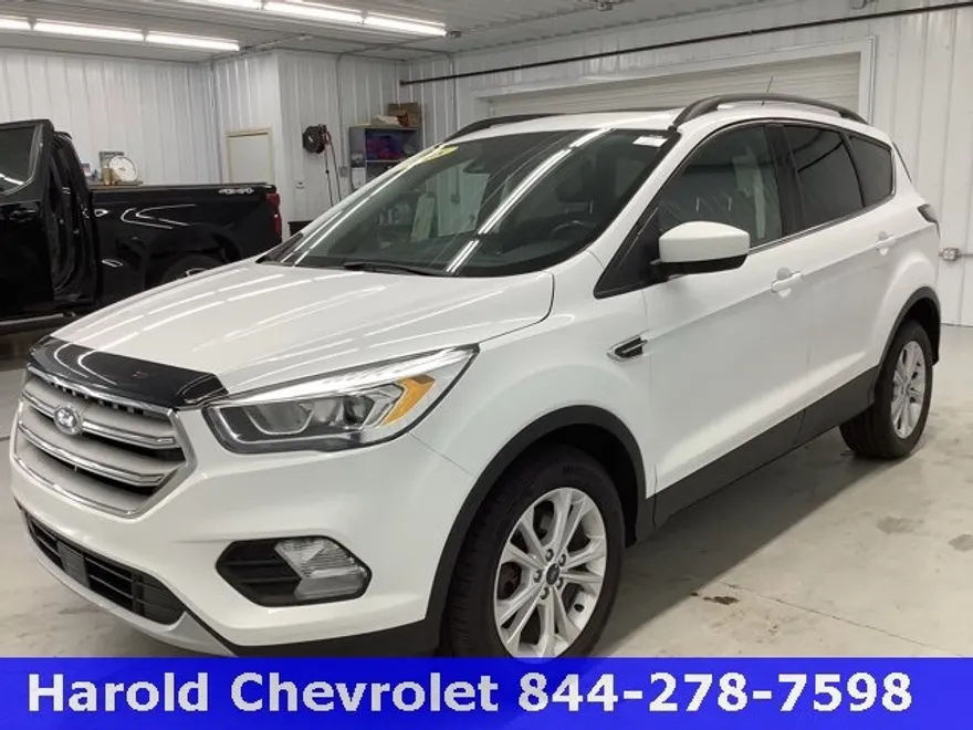 2018 Ford Escape SEL photo 1