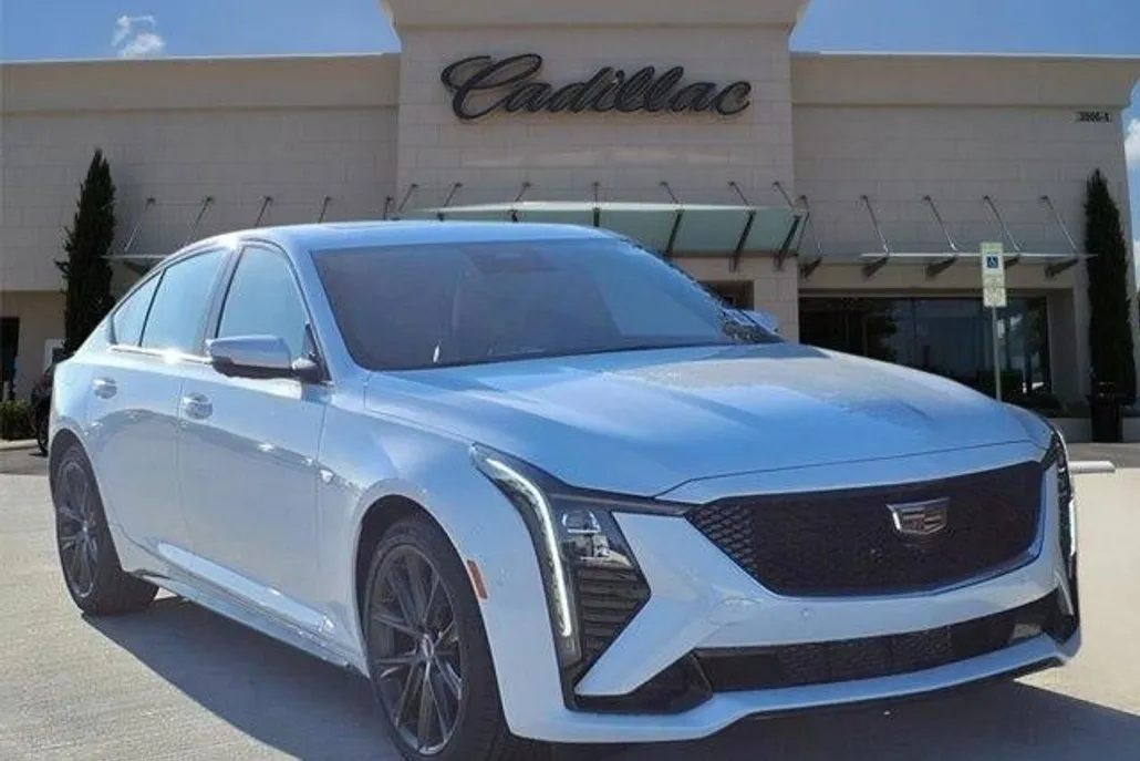 2025 Cadillac CT5 Sport photo 1
