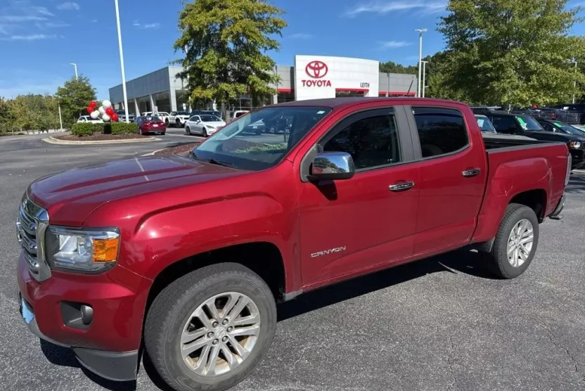 2017 Gmc Canyon SLT photo 1