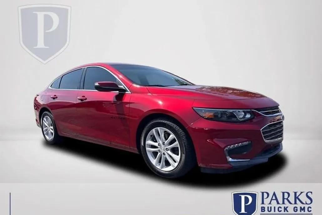 2018 Chevrolet Malibu 1LT photo 1