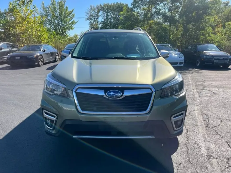 2021 Subaru Forester Touring photo 1