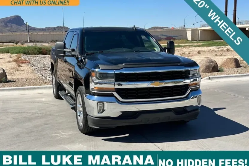 2017 Chevrolet Silverado 1500 LT photo 1