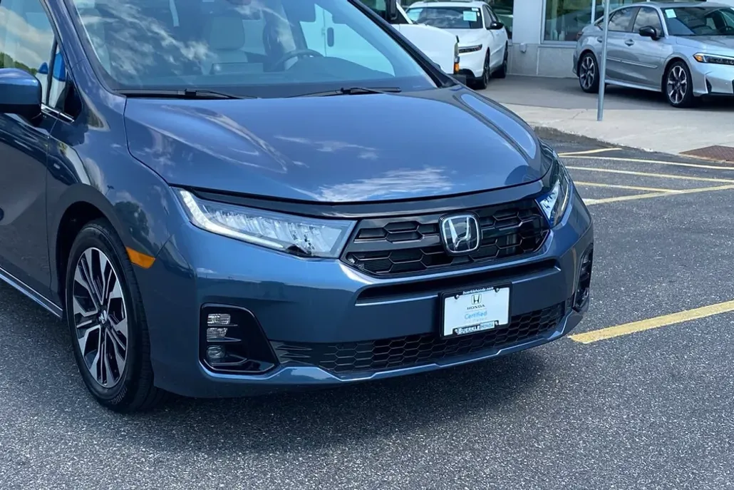 2025 Honda Odyssey Elite photo 1