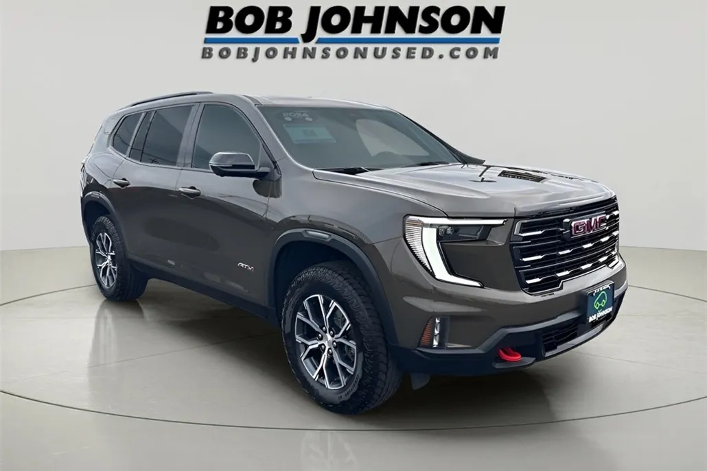 2024 Gmc Acadia AT4 photo 1