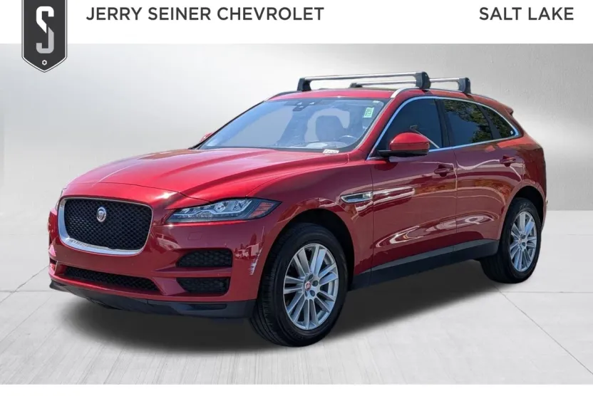 2018 Jaguar F-PACE Prestige photo 1
