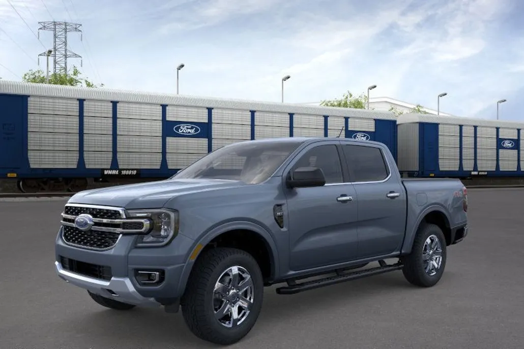 2025 Ford Ranger XLT photo 1