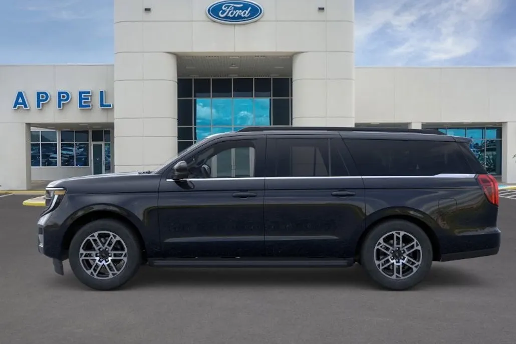2025 Ford Expedition MAX photo 1