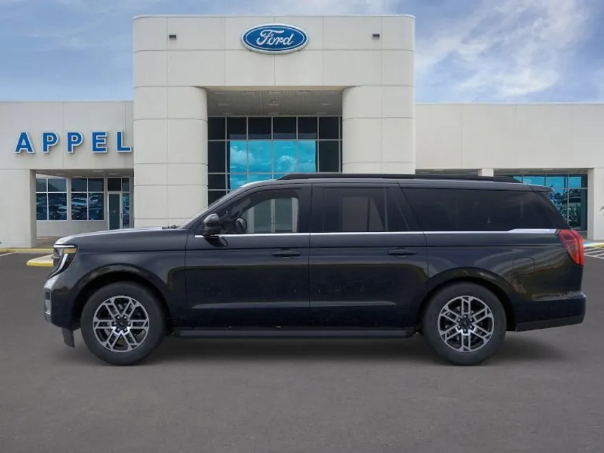 2025 Ford Expedition MAX photo 1
