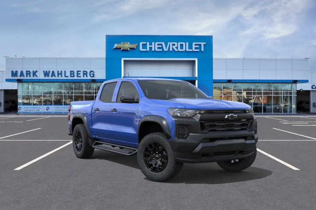 2026 Chevrolet Colorado Trail Boss photo 1