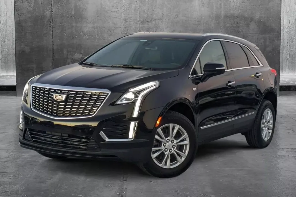2025 Cadillac XT5 Luxury photo 1